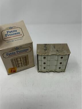 Petite Princess Fantasy Furniture Palace Chest Drawers VINTAGE IDEAL 200 Boxed